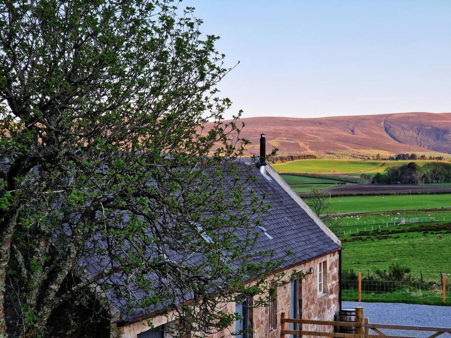 Beatshach Bothy - Speyside, Incredible location! - B&B