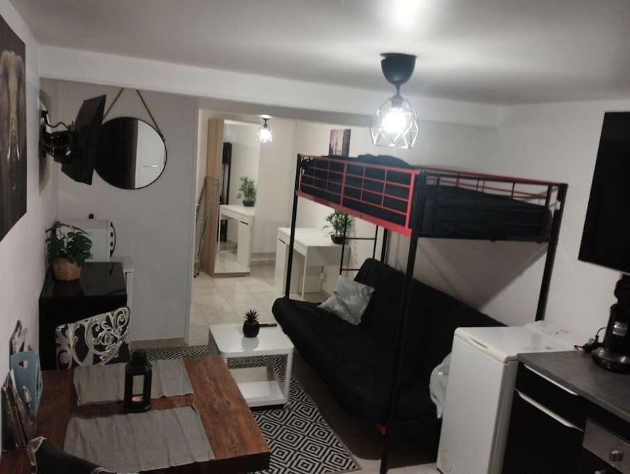 B&B Foix - Studio centre ville Foix - Bed and Breakfast Foix