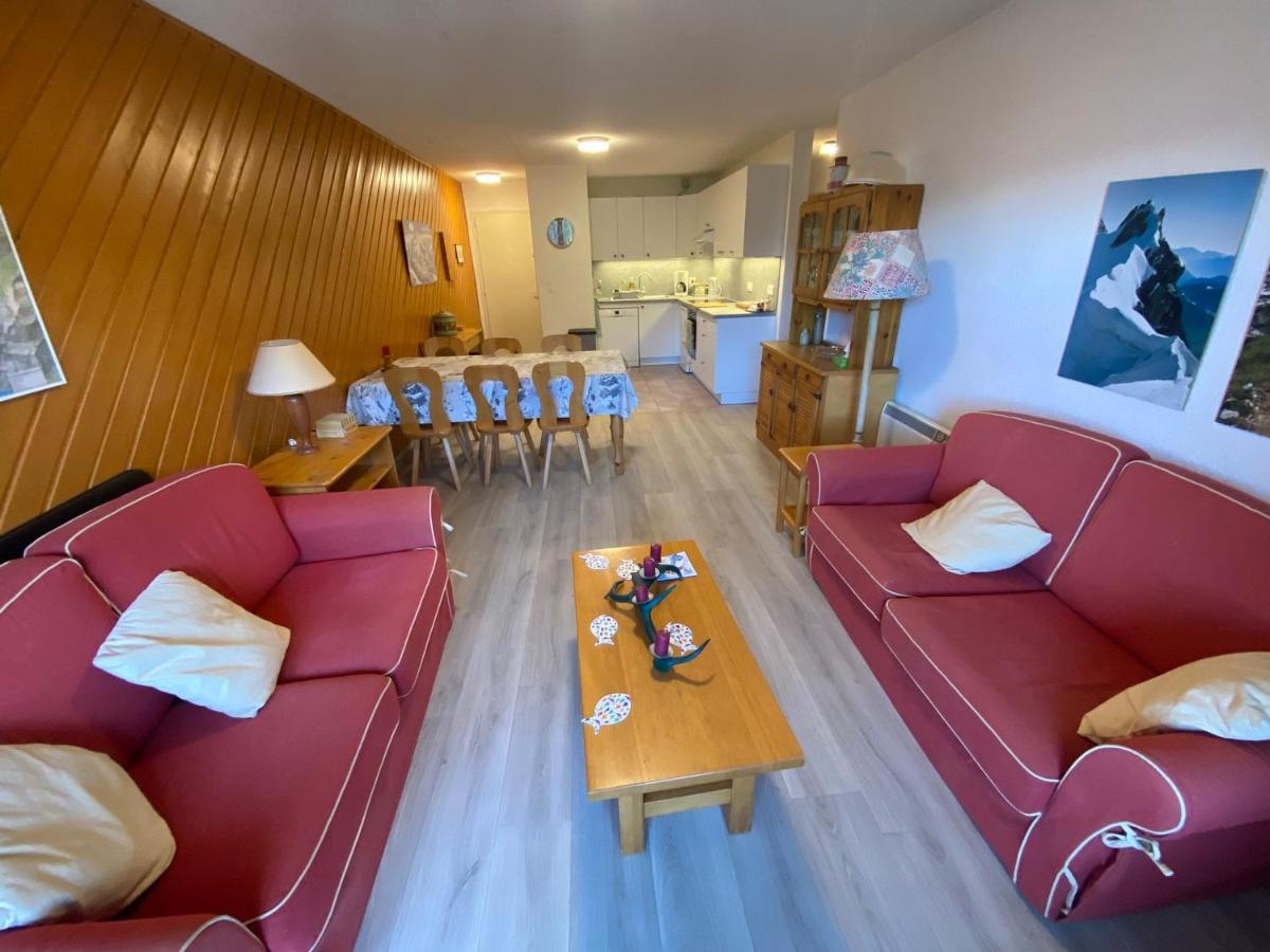 Grand appartement proche centre avec balcon et parking couvert - FR-1-693-107 - B&B Châtel