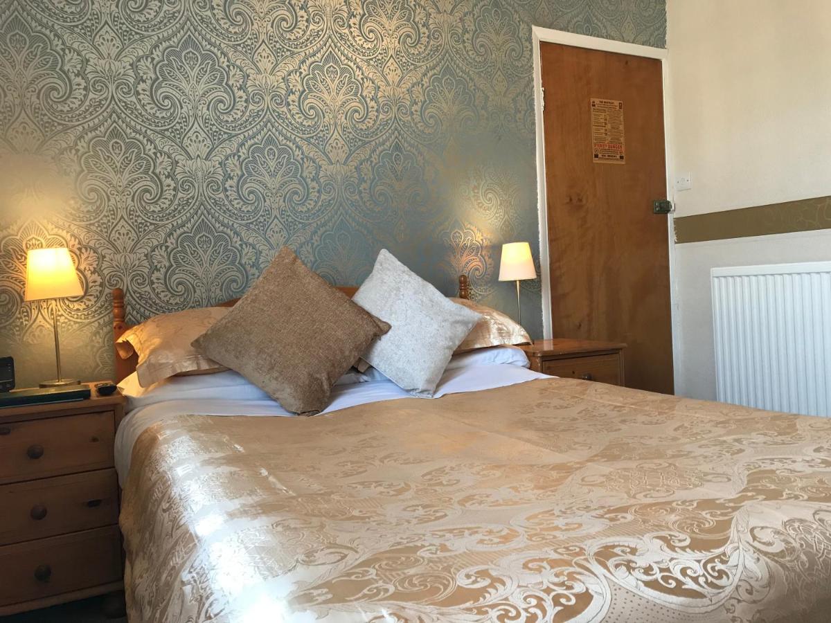 Double Room with Garden View - Second Floor