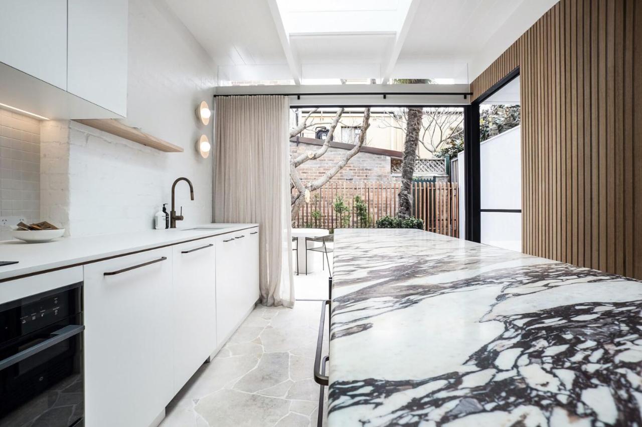 The Timeless Modern Glebe - B&B Sydney