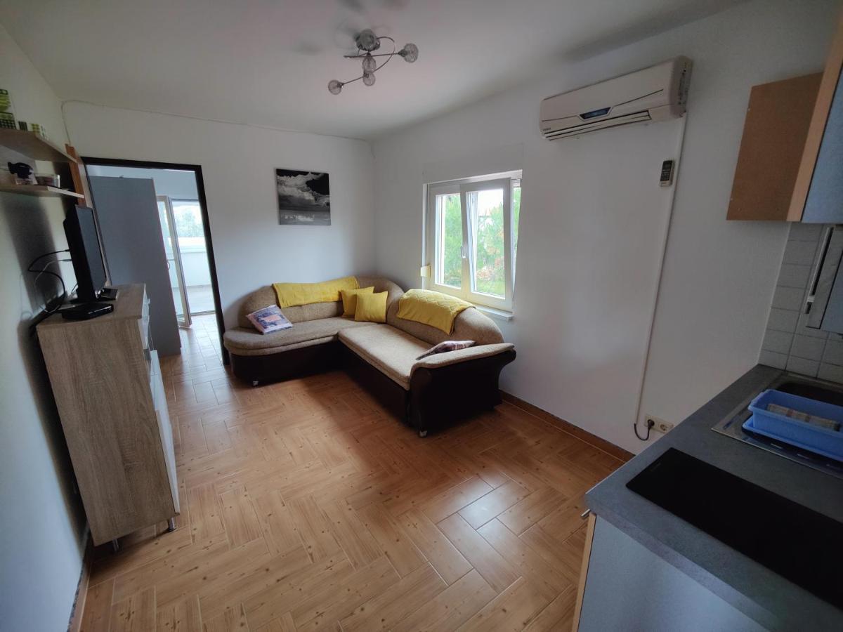 Apartment mit Dusche