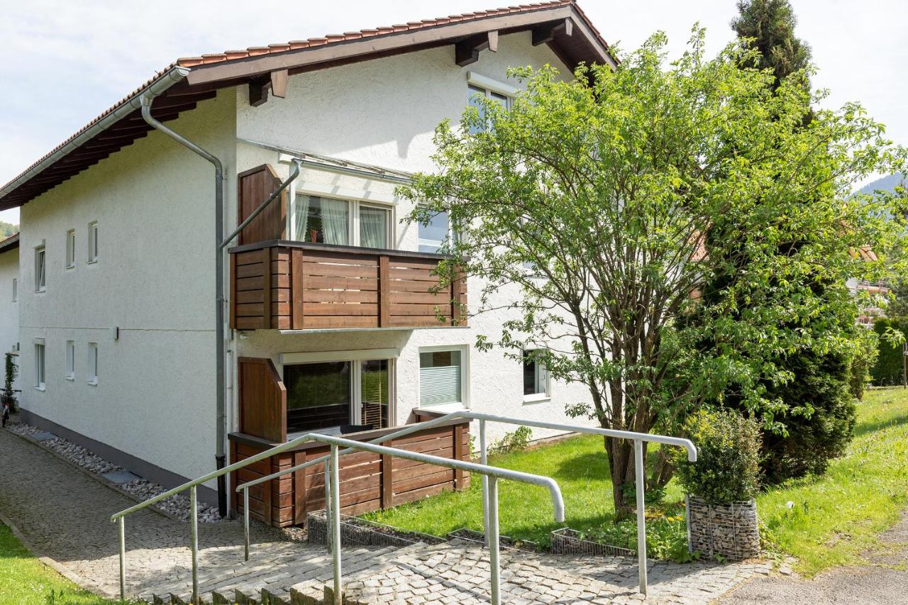 Apartment FUCHSBAU - 2 Zimmer mit Balkon - B&B