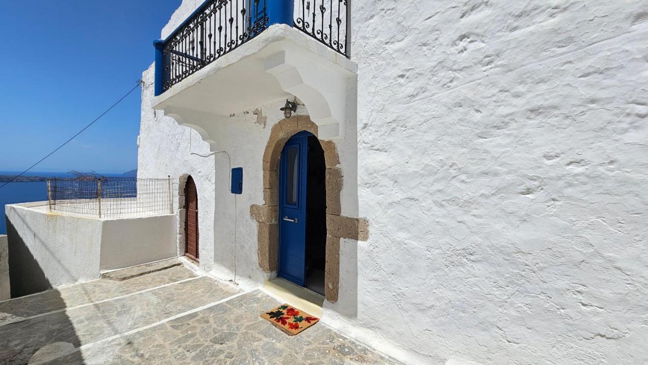 Deluxe One-Bedroom Apartment with Ocean View