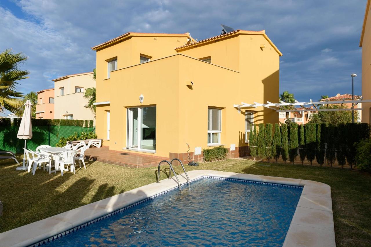 Seraph by ON Travel - Ferienwohnung Oliva