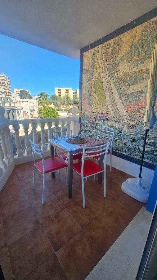 Two-Bedroom Apartment with Mountain View
