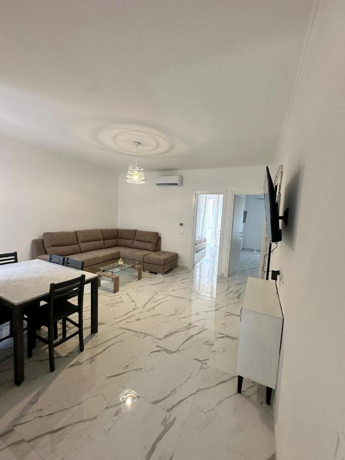 casa vacanze sweethome - B&B La Spezia