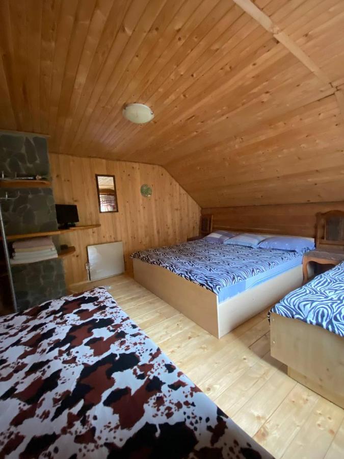 Quadruple Room with Mountain View