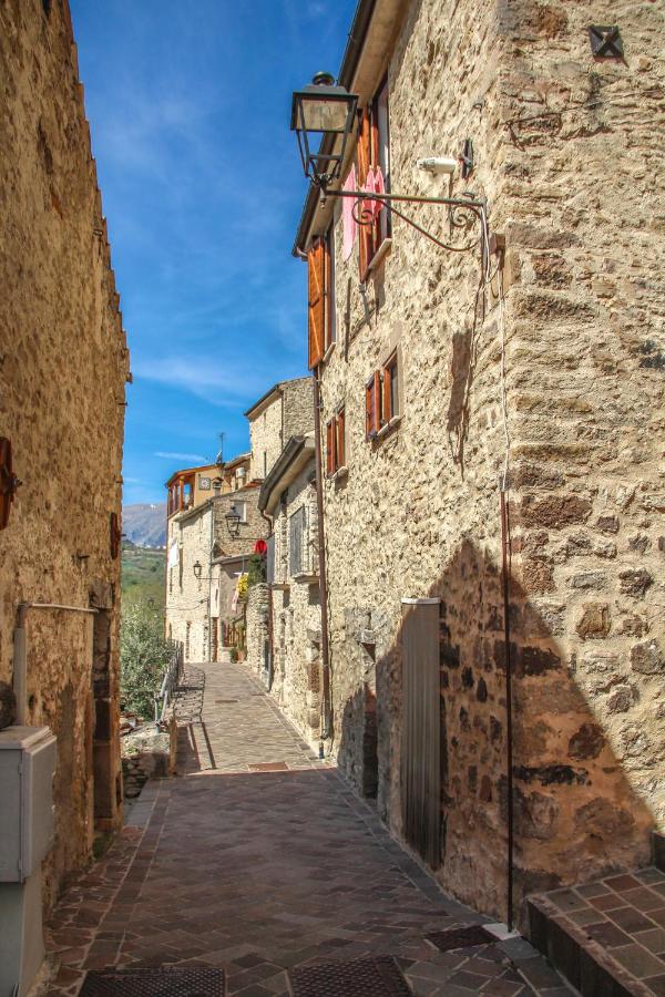 Alla Porta del Forno - Chambres d'hôtes Roccascalegna