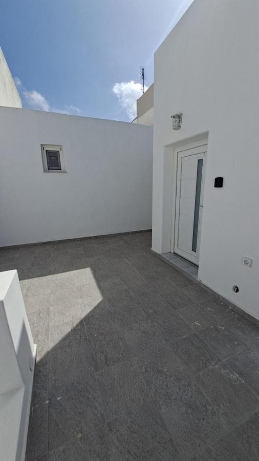 Lava Guesthouse Prive - Chambres d’hôtes Karterádhos