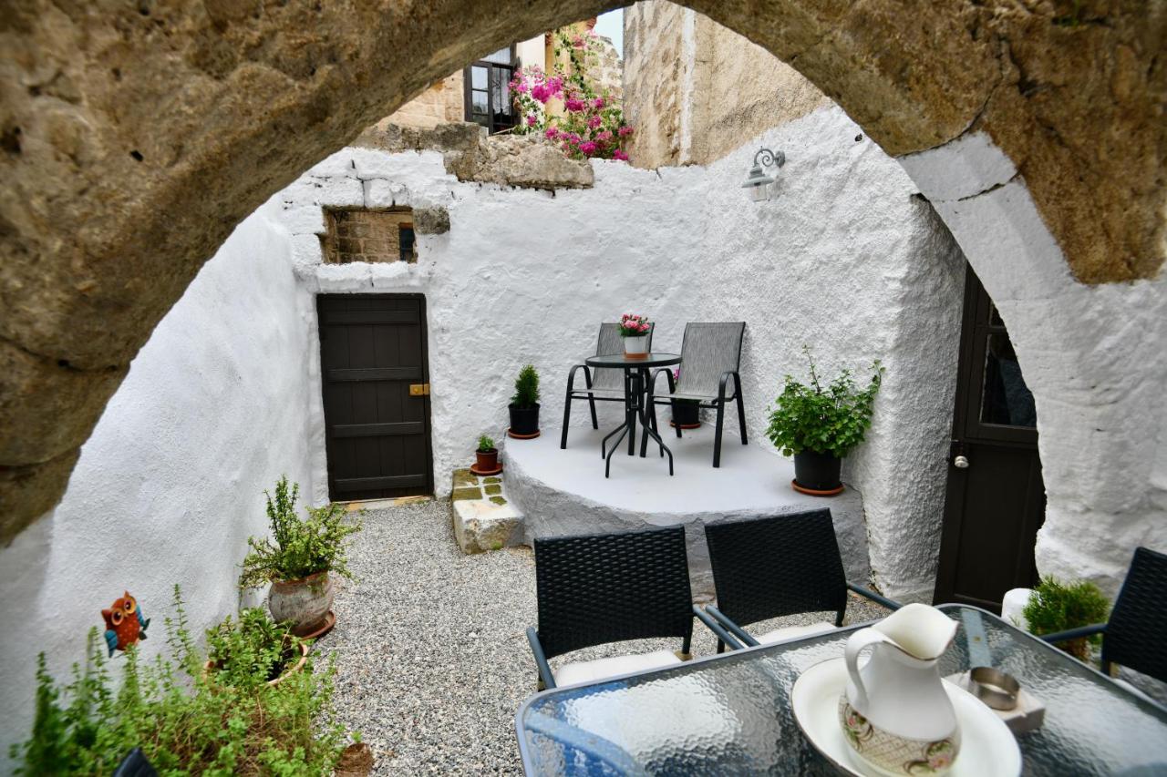 PENELOPE garden house old town - Ferienwohnung Rhodos