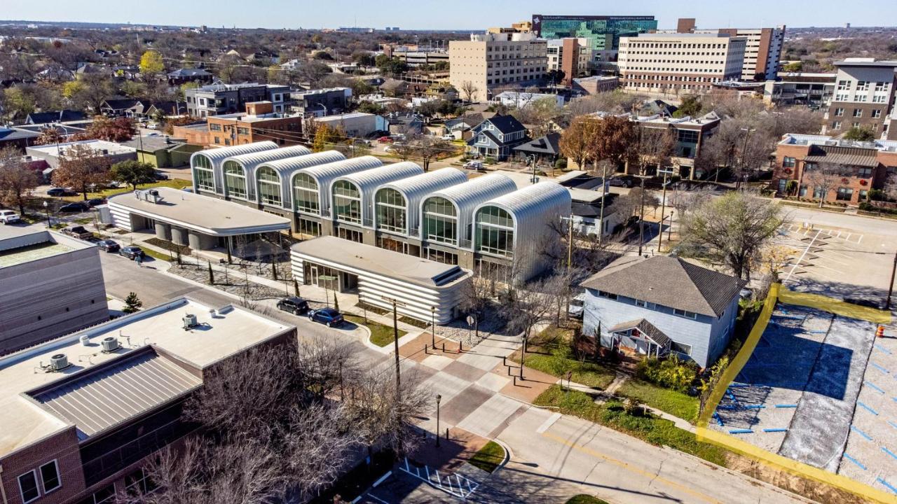 Magnolia Bubble Dome Ft Worth - Walkable Location - Ferienwohnung Fort Worth