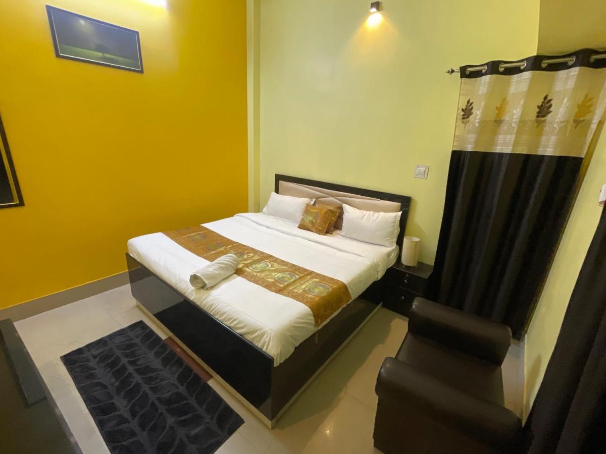 B&B Varanasi - SHANKR VILAAS benaras Luxury stay - Bed and Breakfast Varanasi