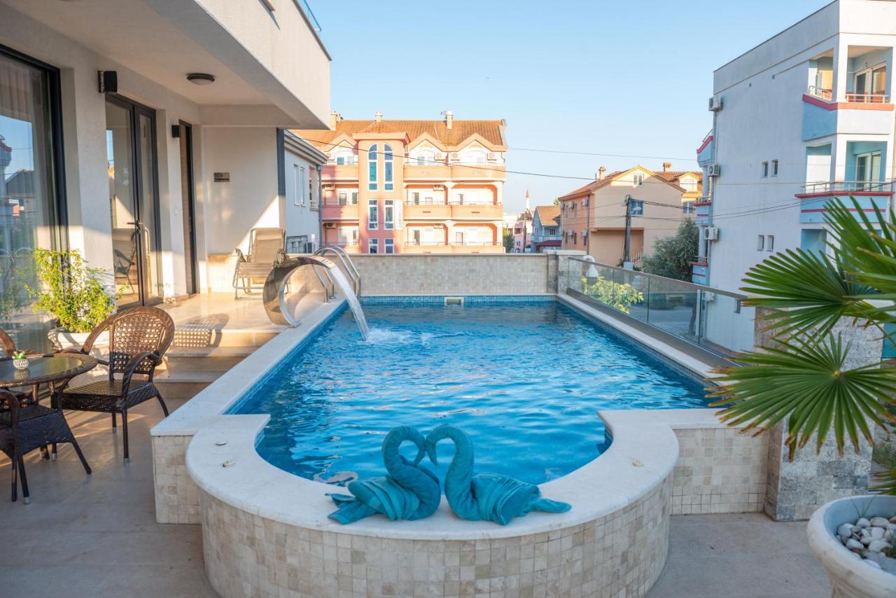 Premium Berlin with Pool - Ferienwohnung Ulcinj