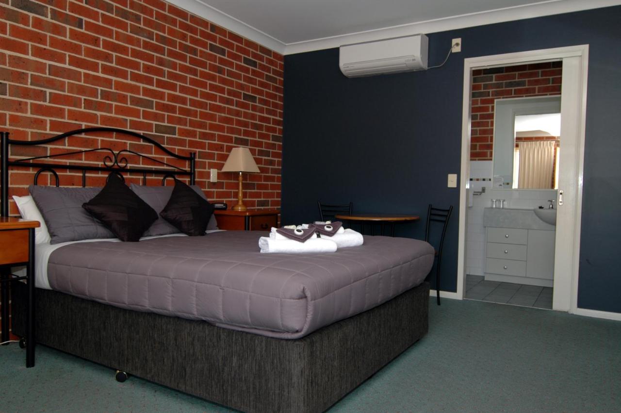Standard Queen Suite