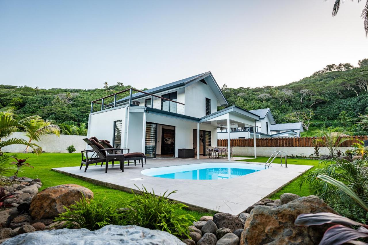 Hidden Villas by Matira Beach - B&B