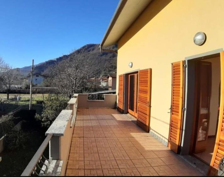 Casa al lago 66 - B&B Dongo