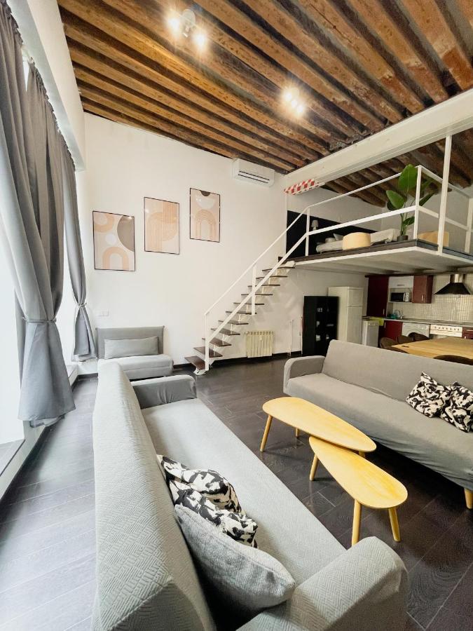 Carretas dúplex exterior izquierda - B&B Madrid