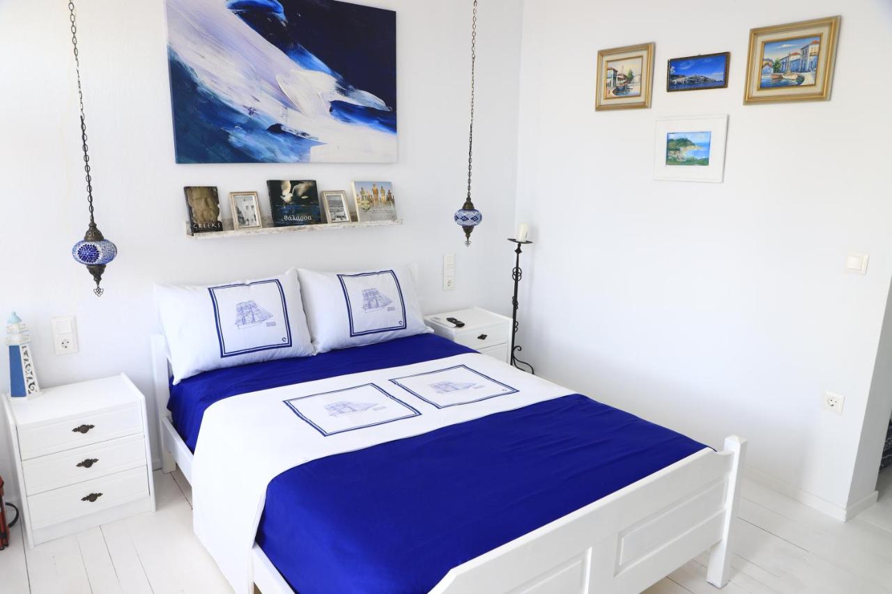 BLUE, Traditional House - Ferienwohnung Palió Klíma