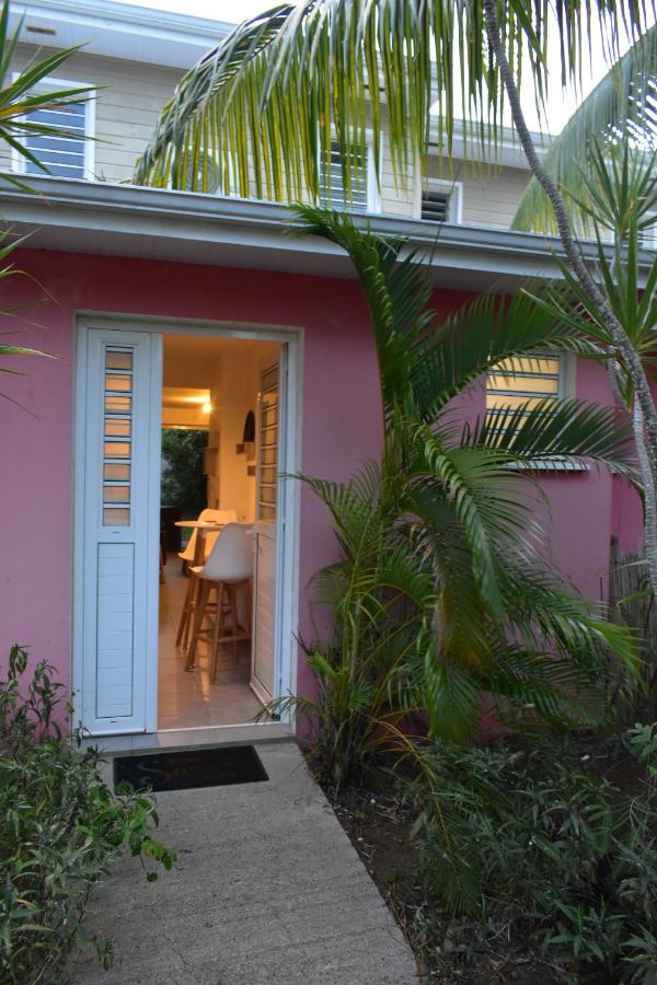 Duplex Cottages Paradis à 200m de la plage avec Spa - Ferienwohnung Les Trois-Îlets