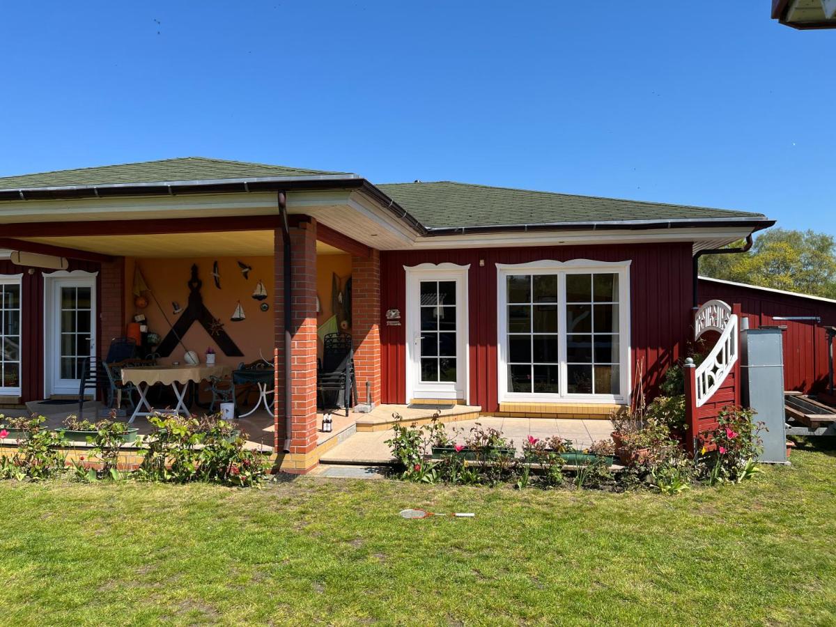 Ferienwohnung "Seemöwe" - Ferienwohnung Born