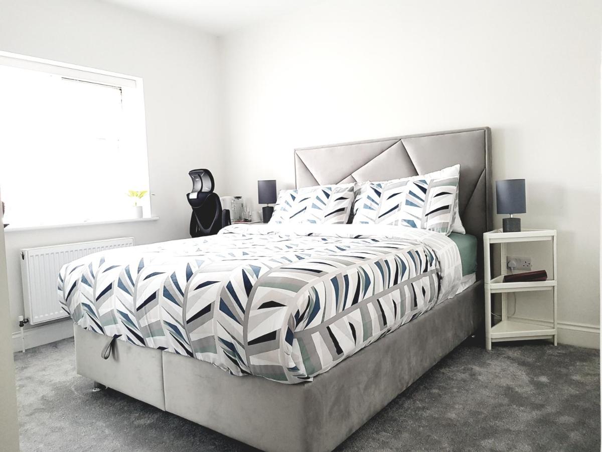 Room in Limerick with King bed -Home stay - B&B Limerick