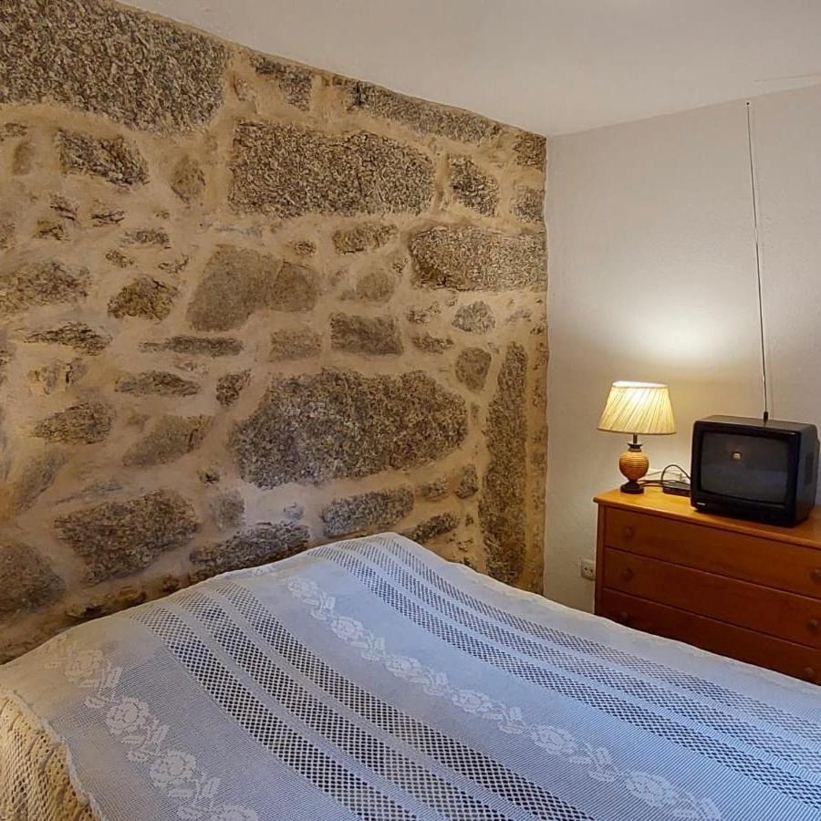 B&B Orca - Quarto dos Delgados - Orca, Castelo Branco - Bed and Breakfast Orca