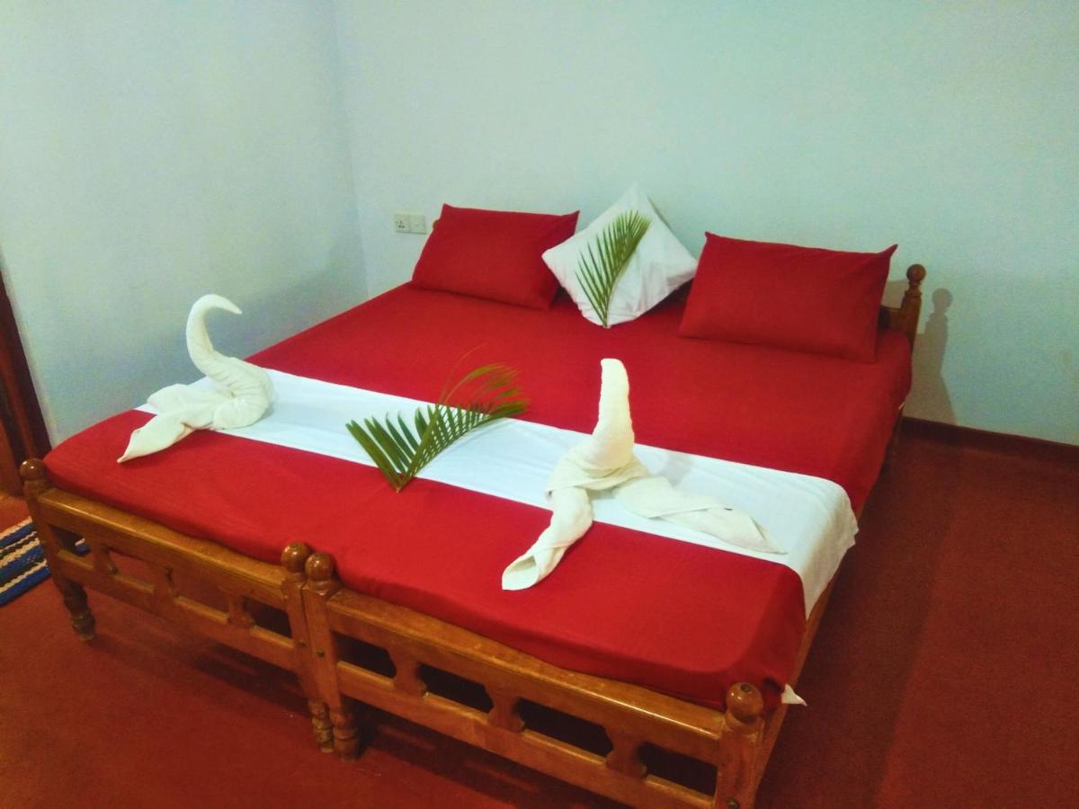 B&B Trinquemalay - Beach Walk Villa - Bed and Breakfast Trinquemalay