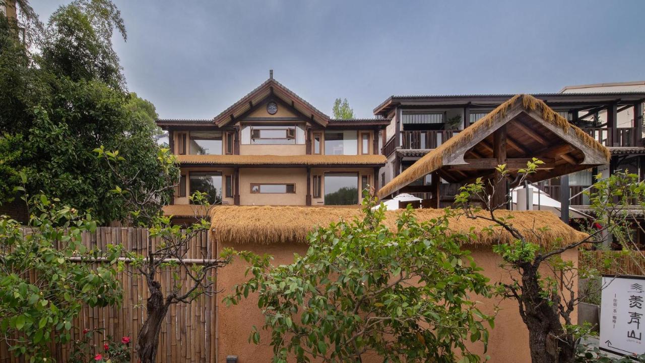 The Whole Villa