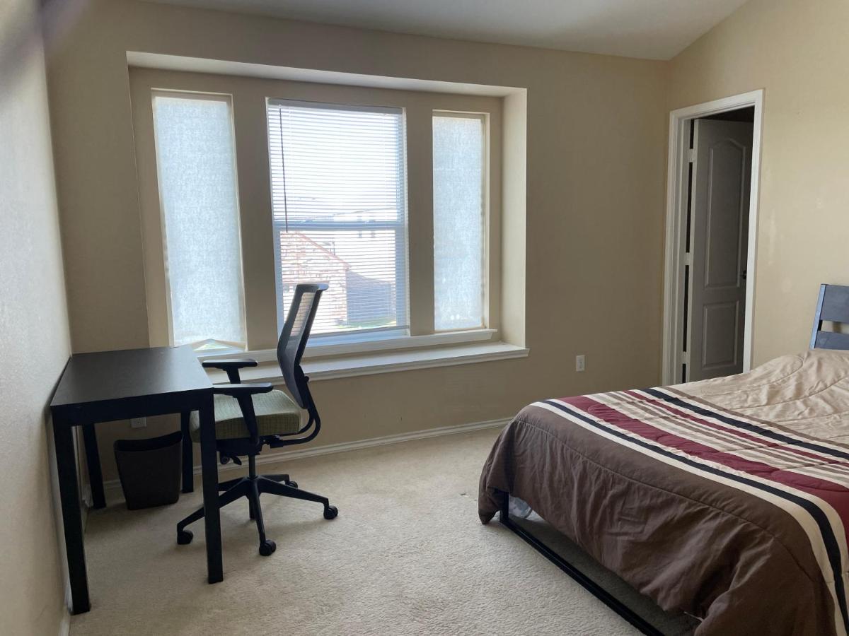 Queen Room with Shared Bathroom