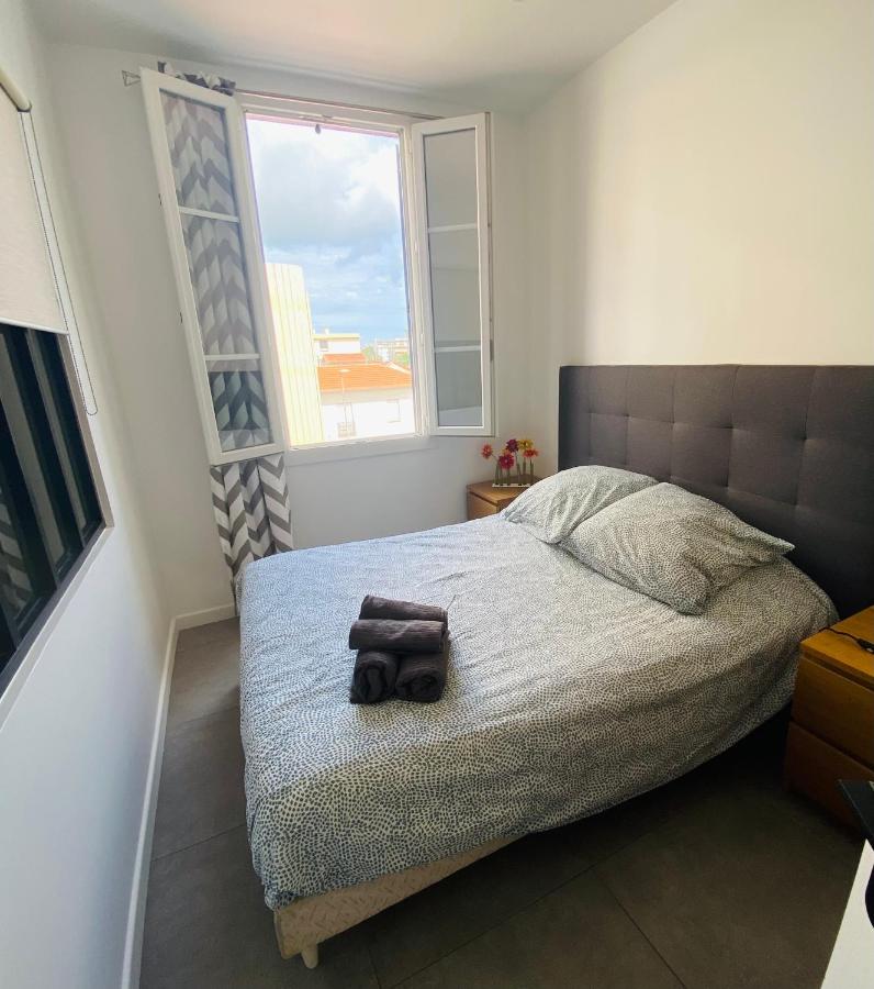 Super appartement: proche de la mer à Golfe juan - B&B