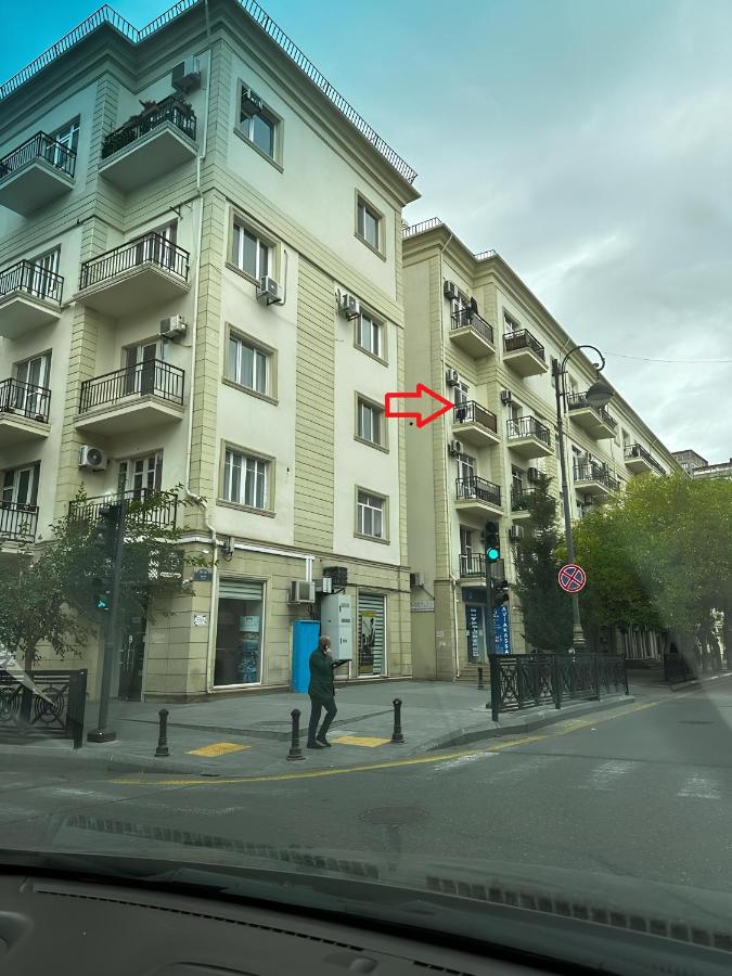 NIZAMI Street flat - B&B