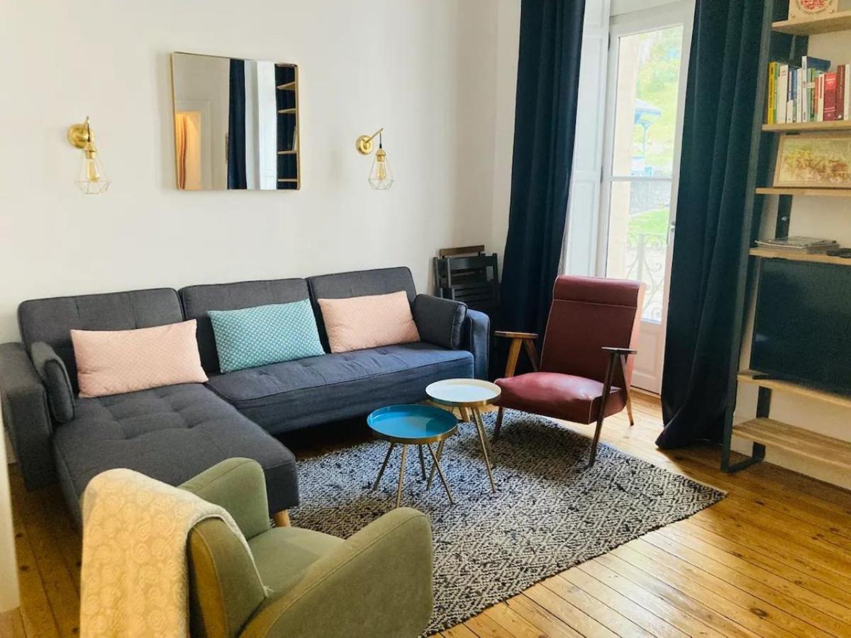 Appt de charme T3 50m2 hypercentre Cauterets - B&B Cauterets