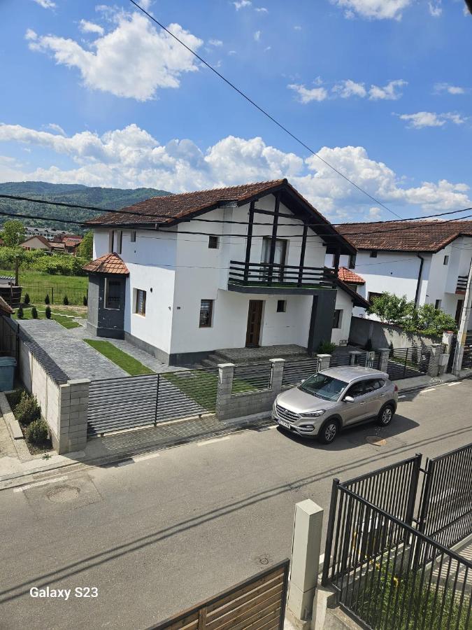 Calypso House - B&B