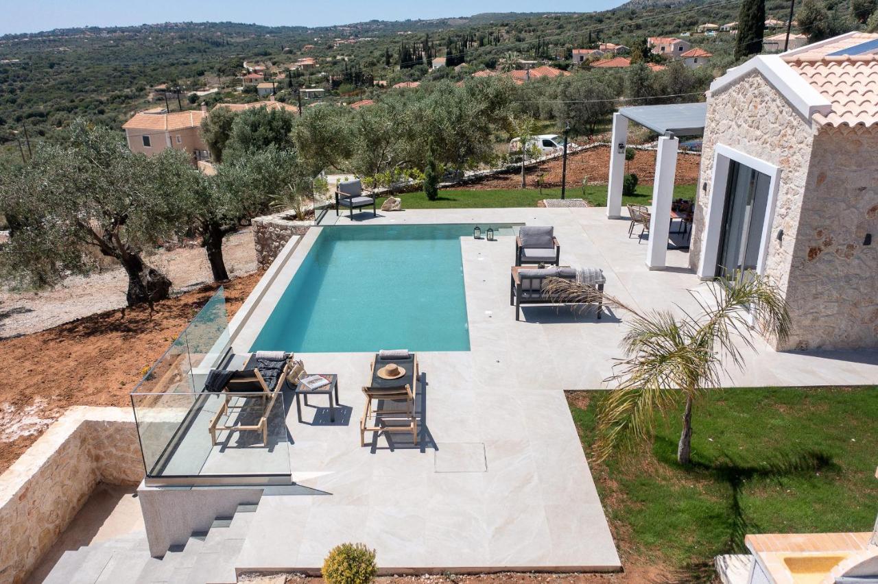 Luxury Stone Villas Kefalonia - B&B Trapezaki