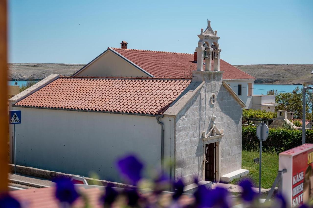 Apartman Mojca Dinjiška Pag - B&B