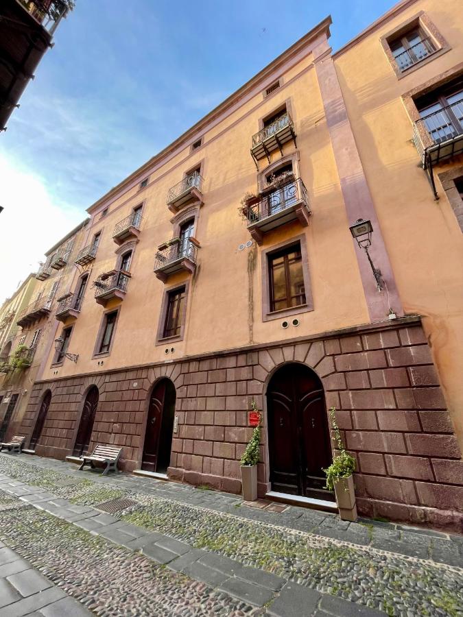 Sardinian Gallery Corso - B&B