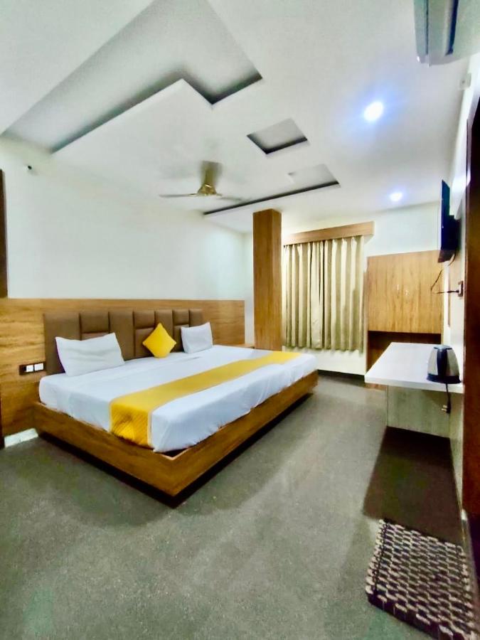 B&B Mathura - Hotel Super inn - Bed and Breakfast Mathura