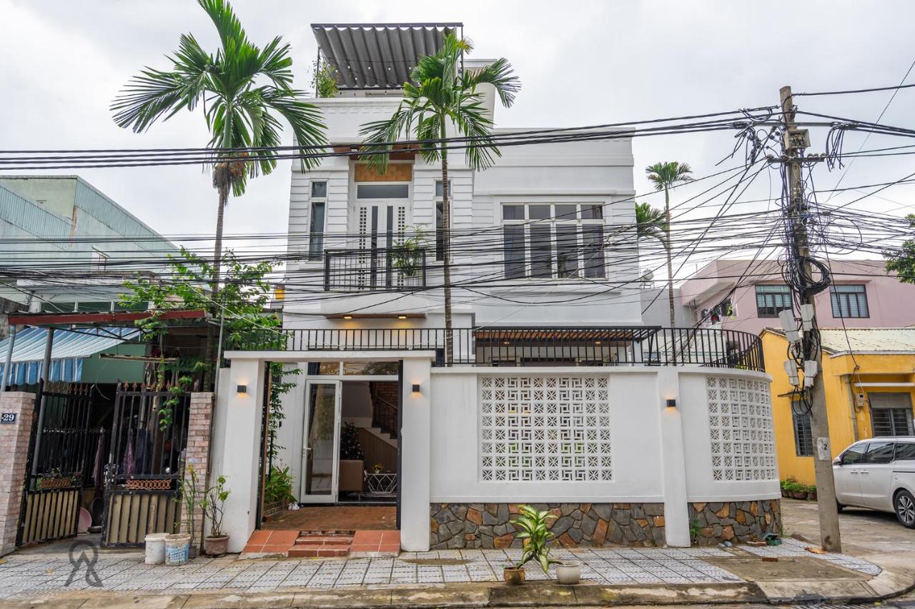 May Stay 4BR Walk to beach - Ferienwohnung Đà Nẵng