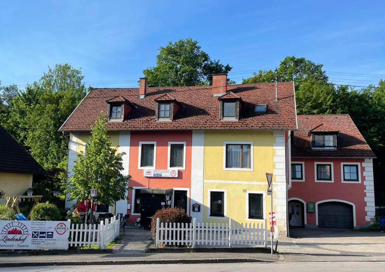 B&B Ybbs an der Donau - Lindenhof Ybbs - Bed and Breakfast Ybbs an der Donau