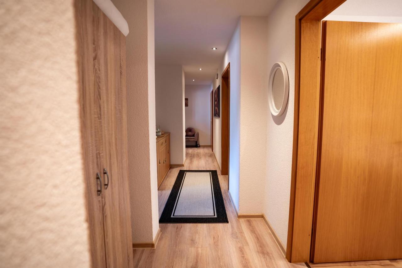 Appartamento con 2 Camere da Letto e con Doccia