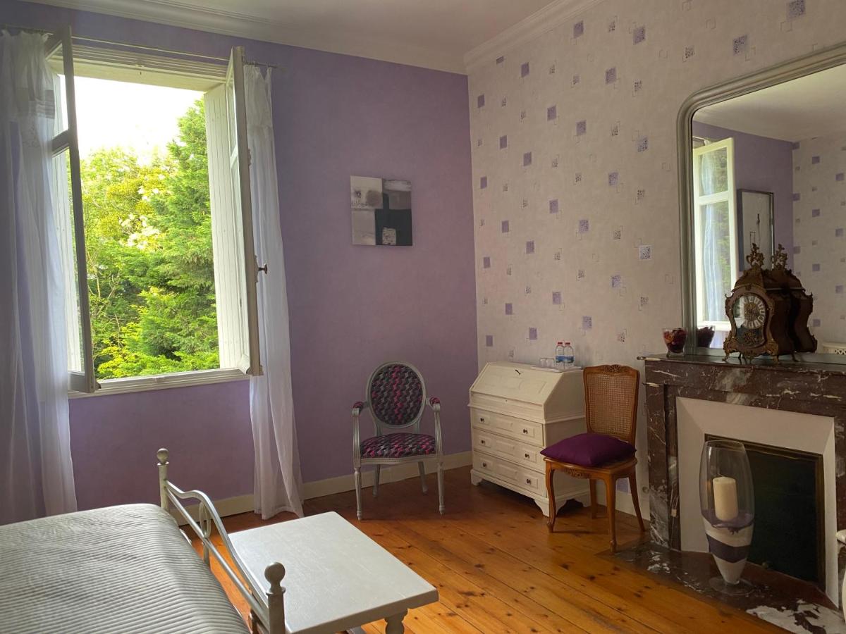 Double Room with Private External Bathroom