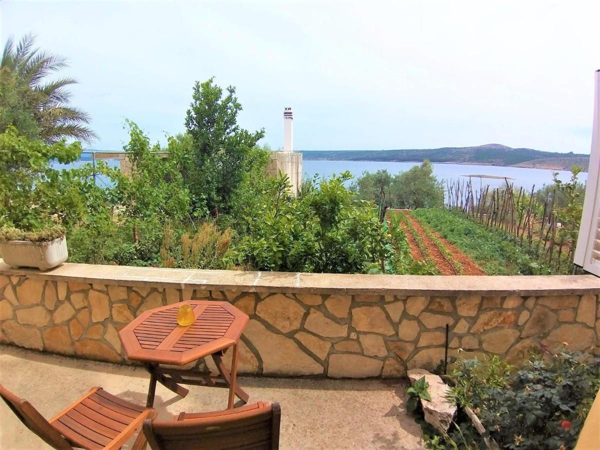 230 m to beach at Sea View by Amaterasu 1 - B&B