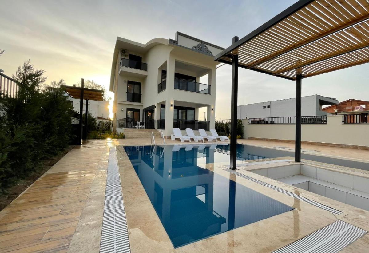 Belek Tatil Villa - B&B
