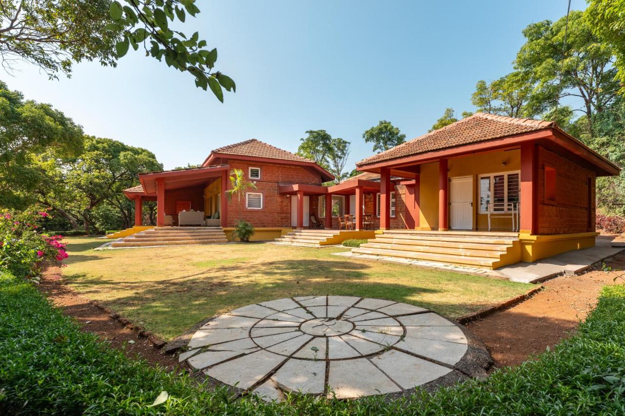 SaffronStays Garnet House - Bed and Breakfast