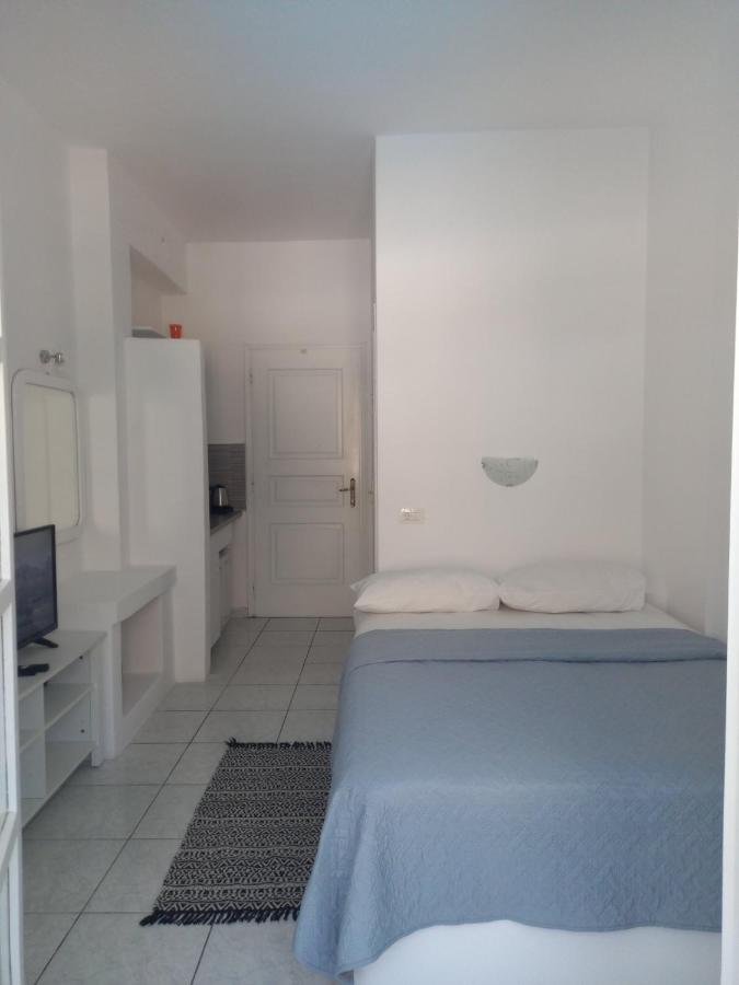 Budget Single Room