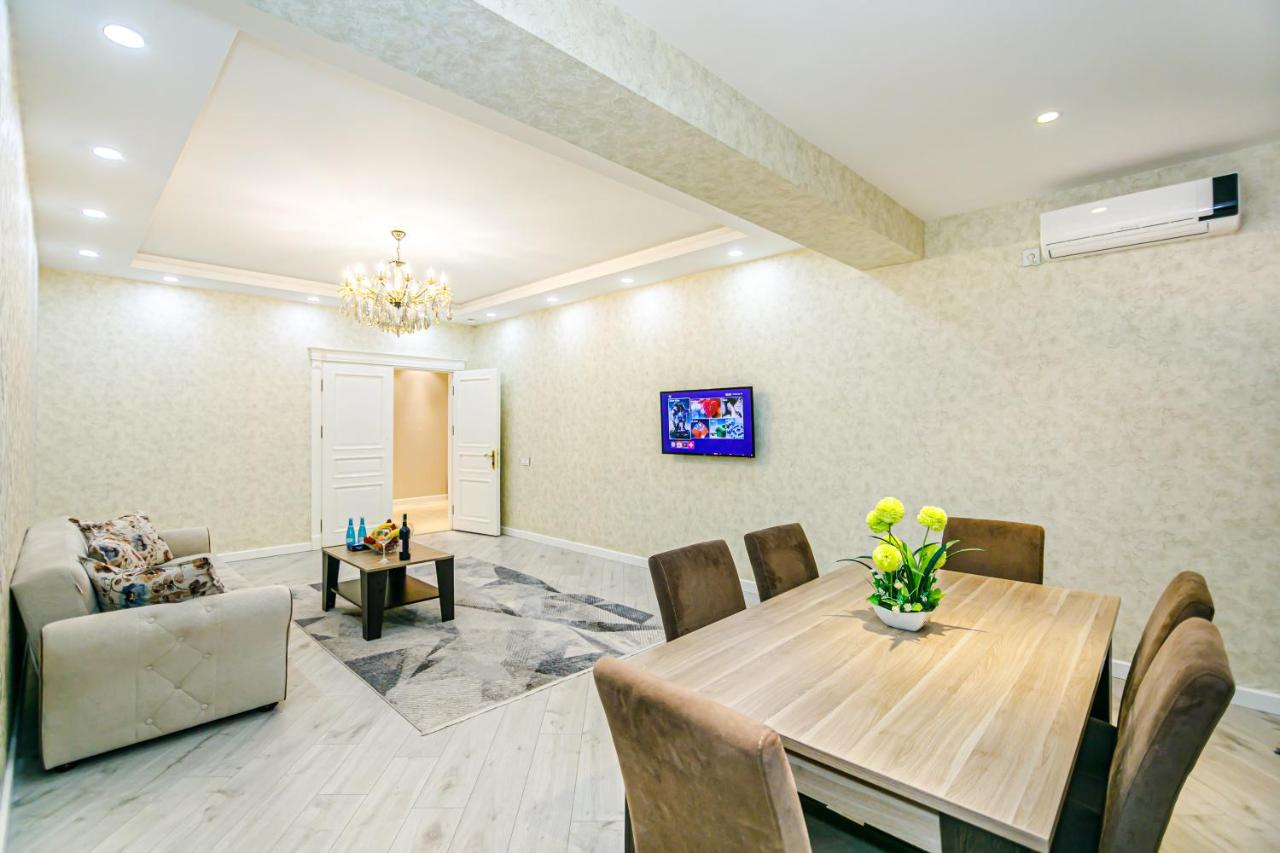 B&B Baku - Park Azure Luxury apartment by Baku Housing - Bed and Breakfast Baku