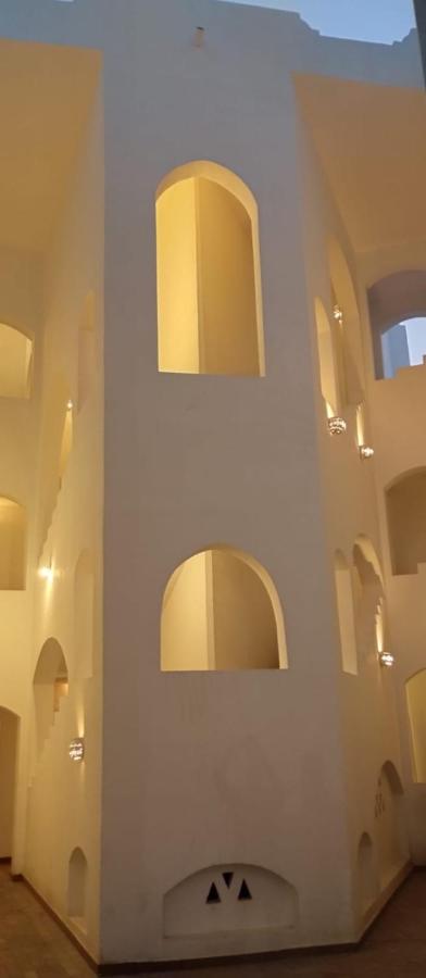 Suite privata al Domina club resort Acquamarine, Coral Bay, spa e casinó. - Bed and Breakfast