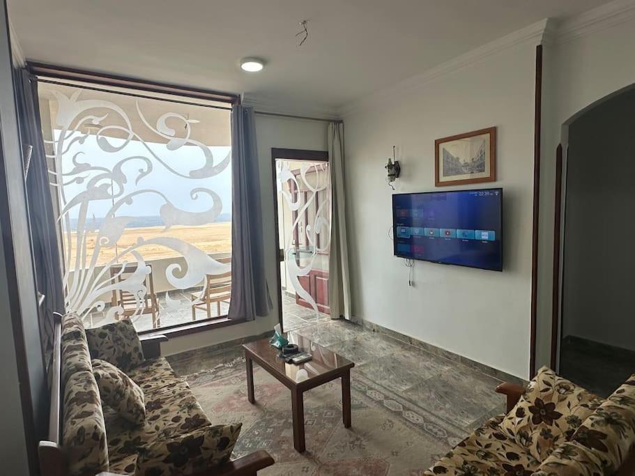 Relaxing apartment overlooking the sea and 2 terrace on the sea - Ferienwohnung