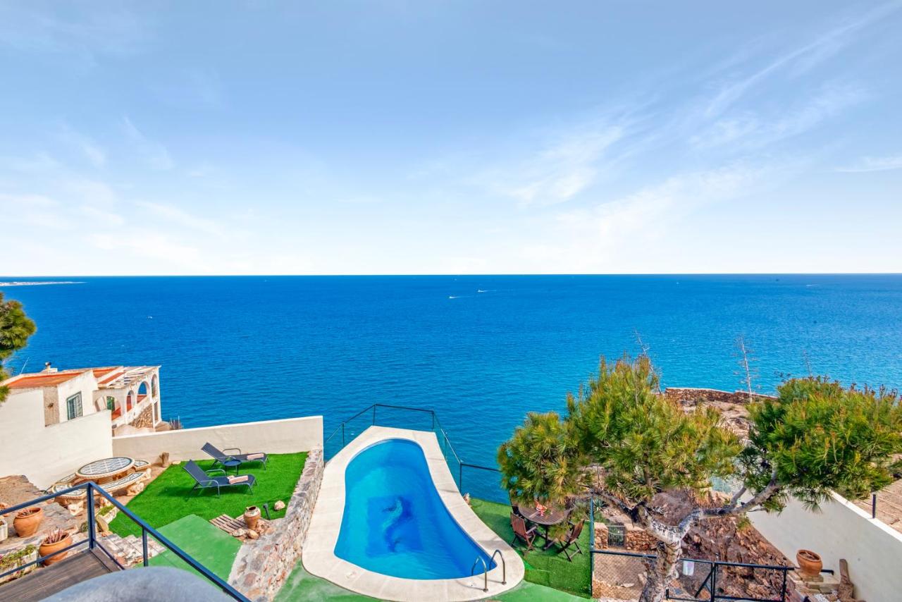 B&B Almería - Villa Infinity sea views I Pool I BBQ I Jacuzzi - Bed and Breakfast Almería